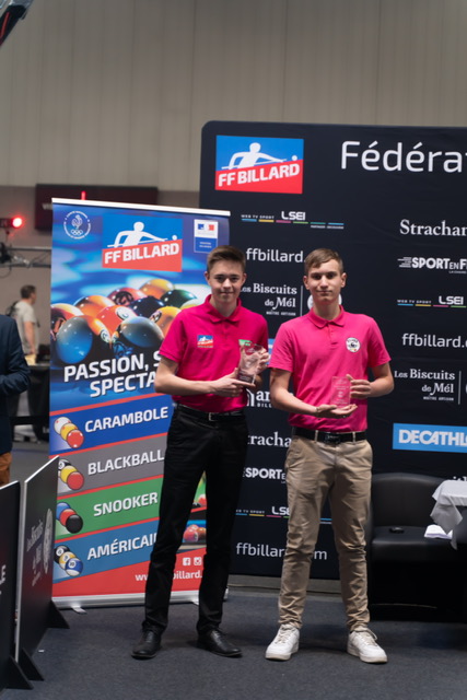 Clément Leborgne à gauche vainqueur du tournoi national junior